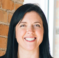 Sophie Hartwell, leder for kundestøtteteamet, portrett